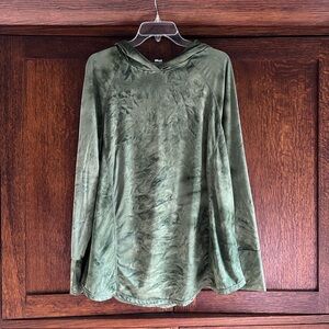Olive Green Women's Athletic Top
